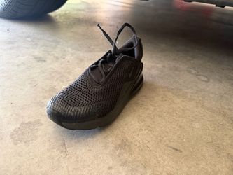 Size 13.5c KIDS Nike Air Max 270