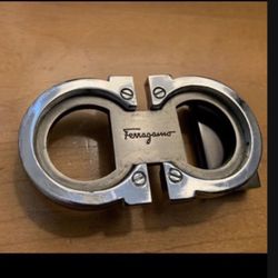 Buckle Belt.  Fontainbleau Area Pick Up 