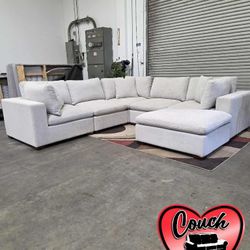 Multi Piece Sectional Couch- Free Delivery‼️