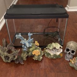 FISH TANK AQUARIUM AND ACCESSORIES