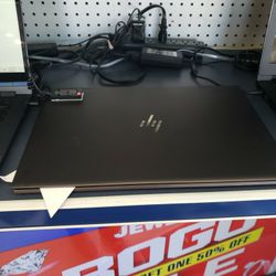 Laptop HP ENVY x360 Covertible 15m-ds0xxx