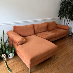 Left facing sofa 