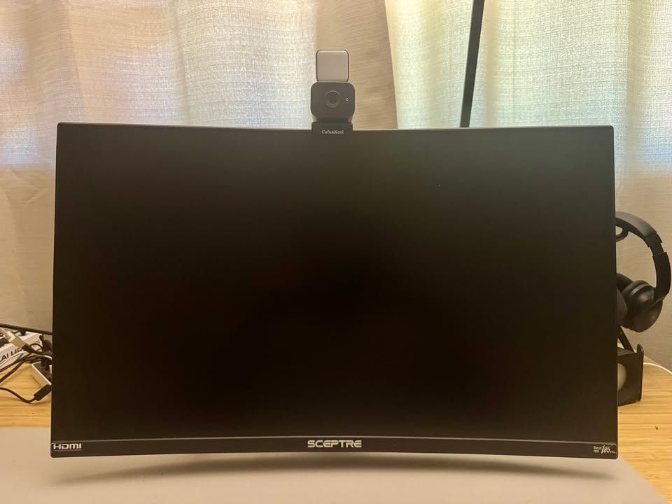 🖥️ Sceptre 27” Curved Gaming Monitor (165Hz) + Free Mount & Webcam