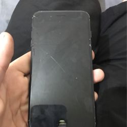 iPhone 8 Plus.  It Do Not Turn No 