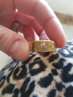 Mens stainless steel wedding rings
