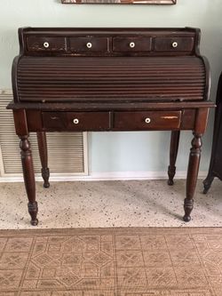 Vintage Ethan Allen Roll Top Desk 