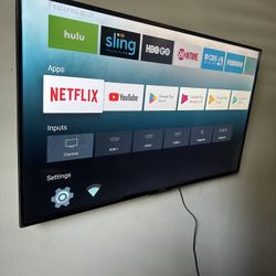 43 Inch Flatscreen Smart TV 