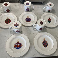 Gibson Everyday “West Cliff” Holiday Dessert Set – 18pc (Serving for 6) – READ