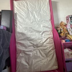 Toddler bed