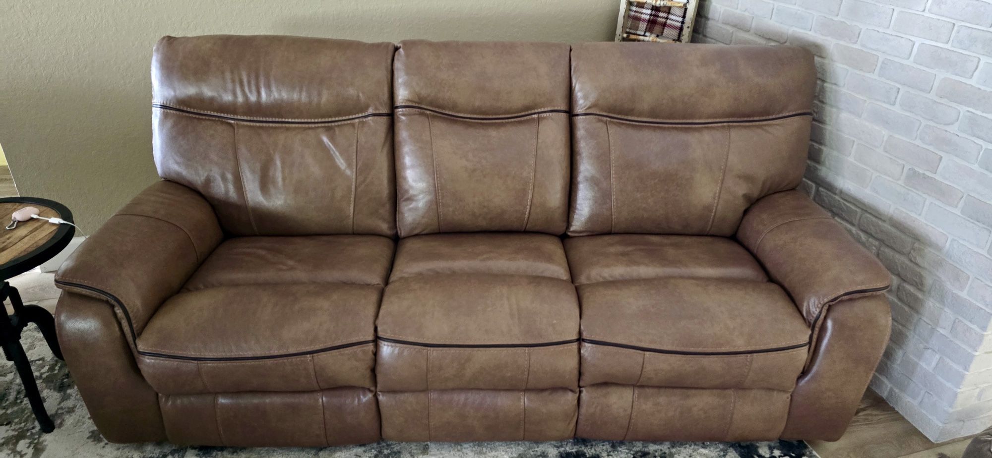 Leather zero gravity set