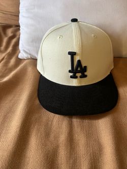 Fitted hat