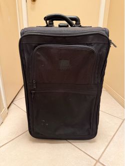 Tumi Black Ballistic Nylon Carryon Suitcase Luggage Roller Bag