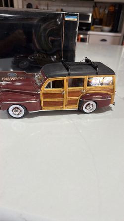 1/18 scale 1948  Ford Woody