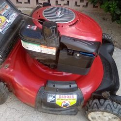 Craftsman Push Mower 6.5hp 190cc.  Sharp and Balance Blade 140$$$ Cash Only 