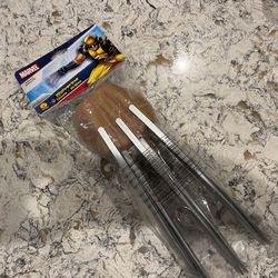 Adult Wolverine Rubies Costume Claws