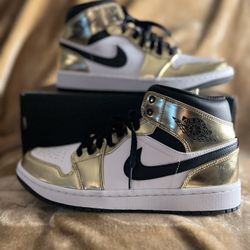 Jordan 1 Mid