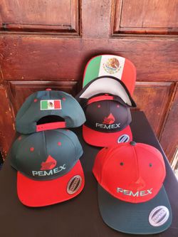 Gorras de Pemex