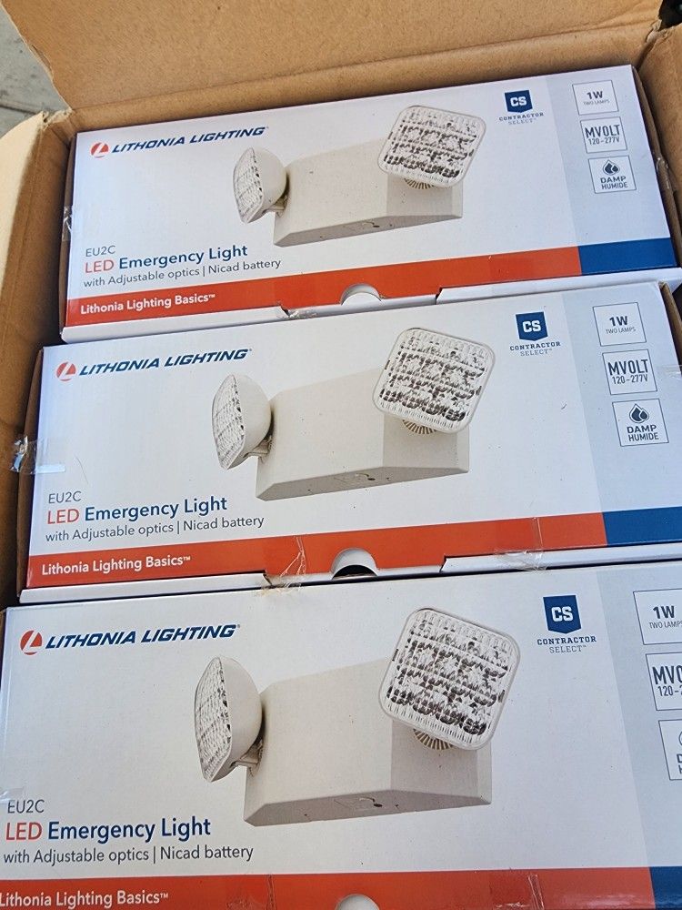 LED Emergency Light With Adjustable Optics/Nicad Battery