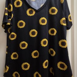 LulaRoe Tshirt 