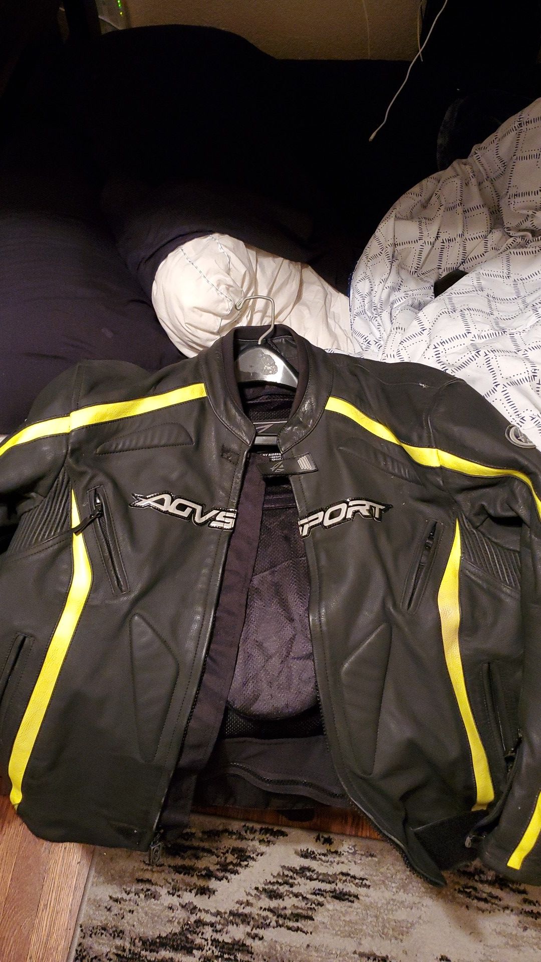 Motorcycle jacket