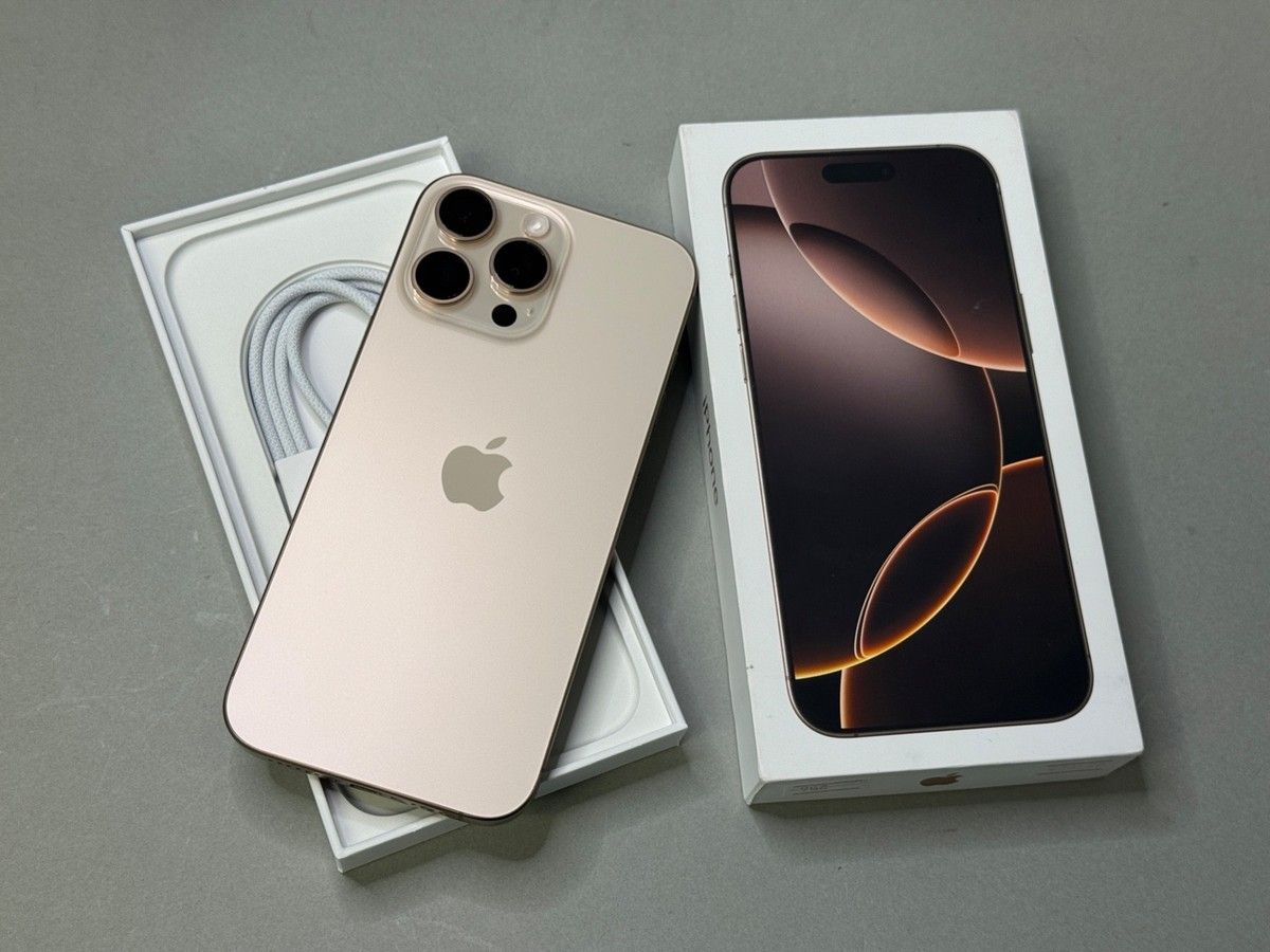 Iphone 16 Pro Max - 256GB AT&T Locked