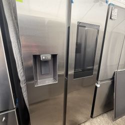 Samsung Side By Side Refrigerator With Family Hub In Stainless Steel 💀