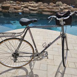 1984 Schwinn World Sport 12 Speed (Original Owner)
