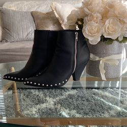 Black Leather Ankle Booties Size8