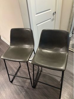 2 Bar Stool Chairs