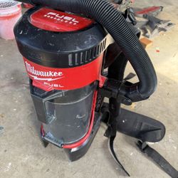 M18 Fuel Backpack Vac