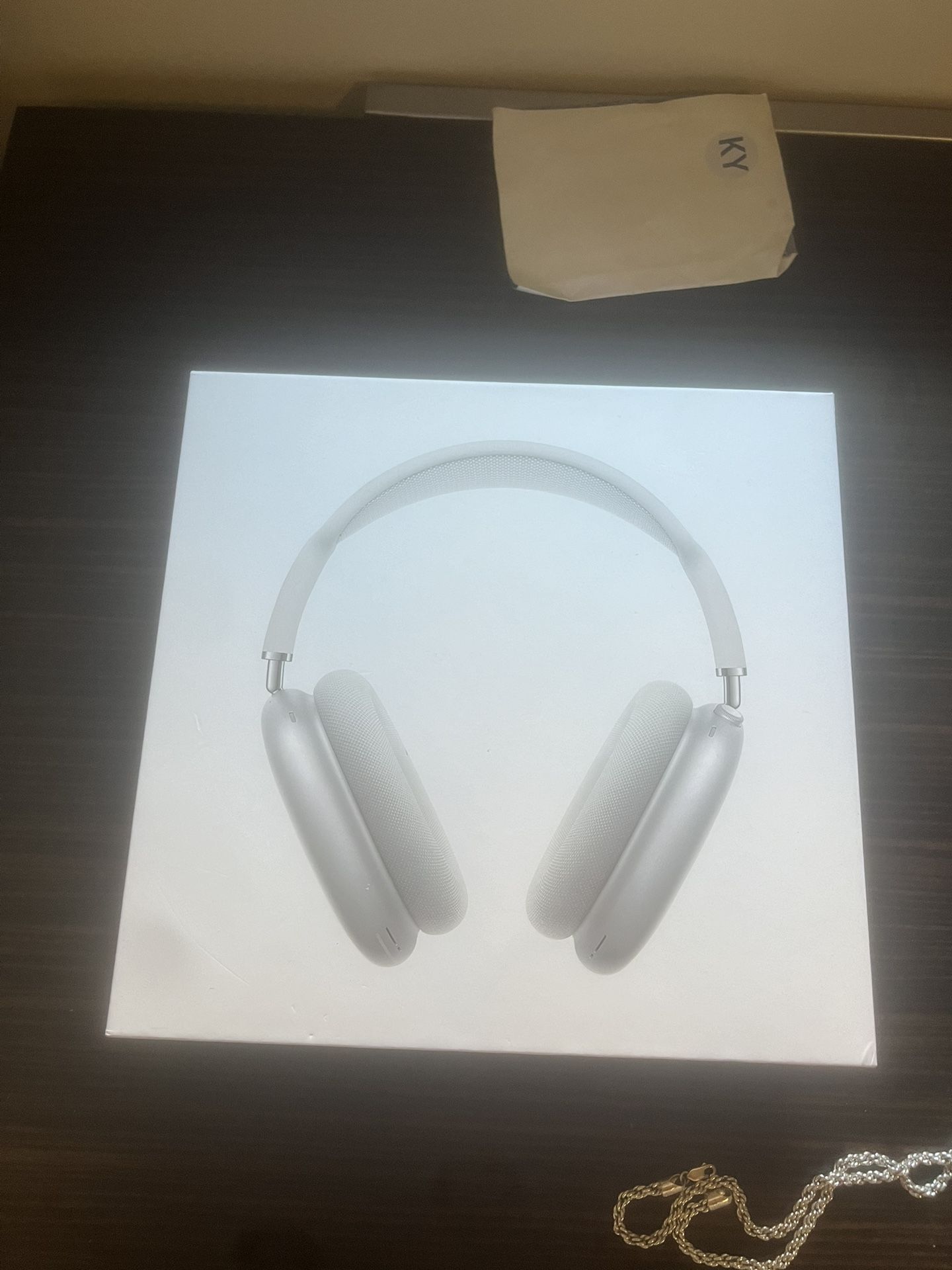 AirPod Max Sliver