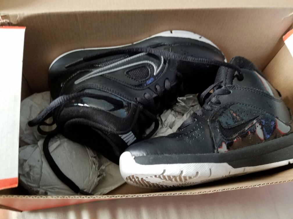 Youth Team Hustle D6