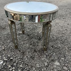 Mirror round table 