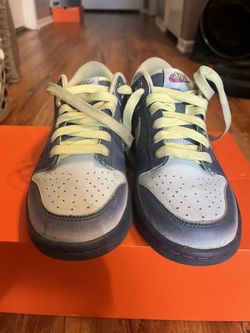 Nikes Size 4.5Y