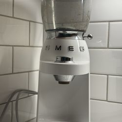 SMEG Coffee Grinder 