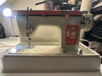 (FOR PARTS) Vintage 1967 Brother 781 Industrial Sewing Machine
