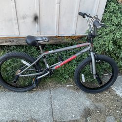 GT Bmx Bike