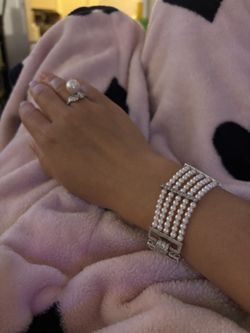 Fresh Water Real Pearls 