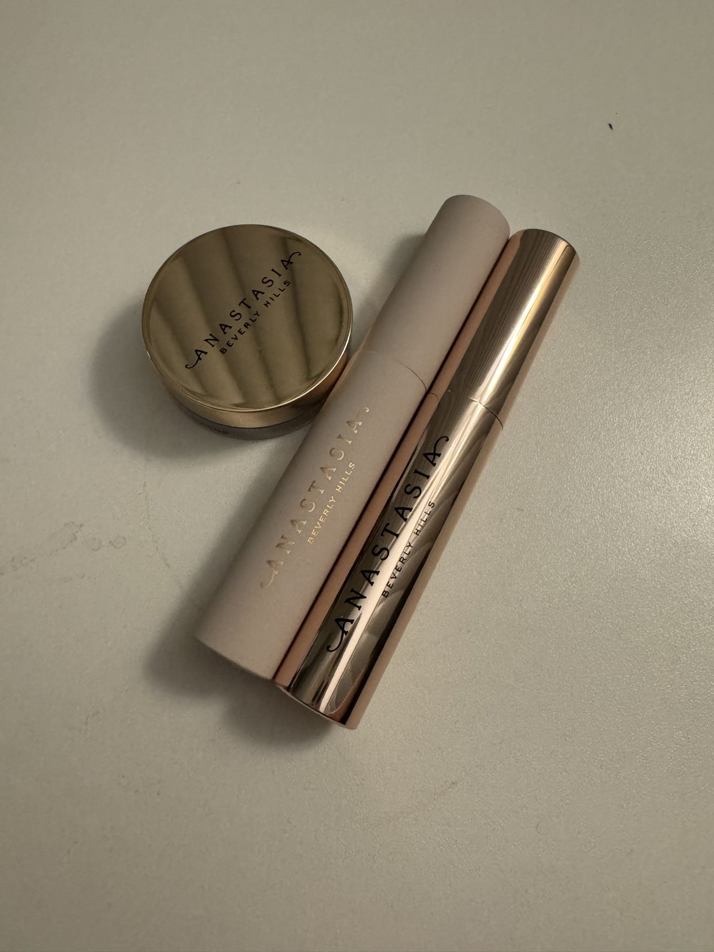 Anastasia Brow gel and brow wax set