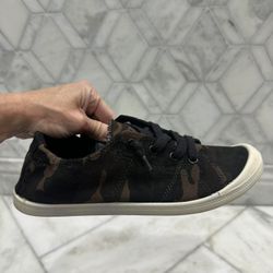Size 8 Madden NYC Camo Sneakers