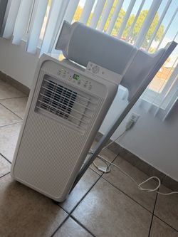 Portable Air Conditioner with Window Exhaust Kit