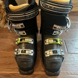 Salomon Ski Boots Size 24/ 24.5