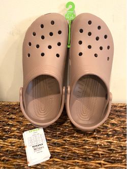 New Crocs Men’s Size M11 Moss Color