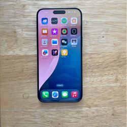 iPhone 15 Pro Max 
