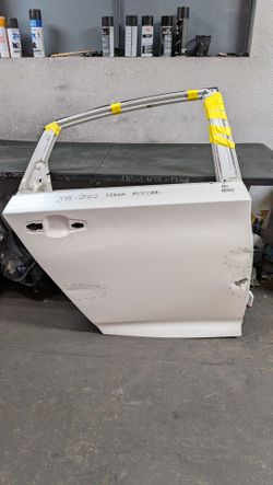 2018-2019-2020*2021-2022 HONDA ACCORD REAR  RIGHT DOOR OEM USED #10455