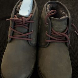Youth Ugg Boots NWT