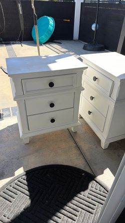 Two white night stands