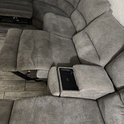 Sectional Couch 