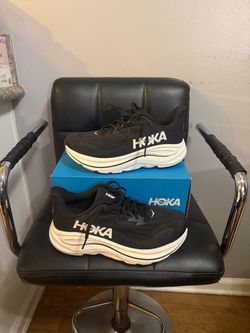 Hoka Clifton 10 Size 8.5 4E Men’s $100