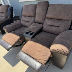 Recliner Couches 